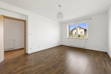 Galerie - Útulný přízemní dům k nastěhování