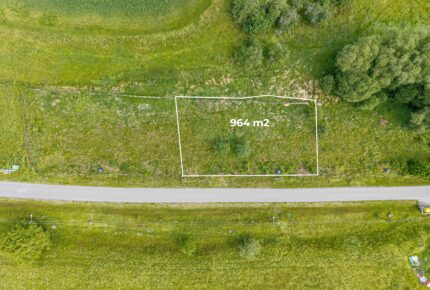 Galerie - Stavební pozemek s projektem domu na Křivoklátsku